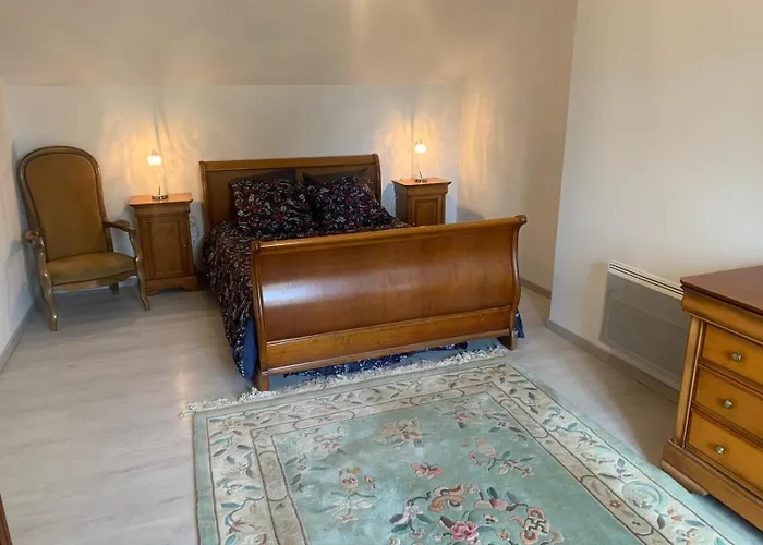 Holiday home Le Du Sabotier Ygrande